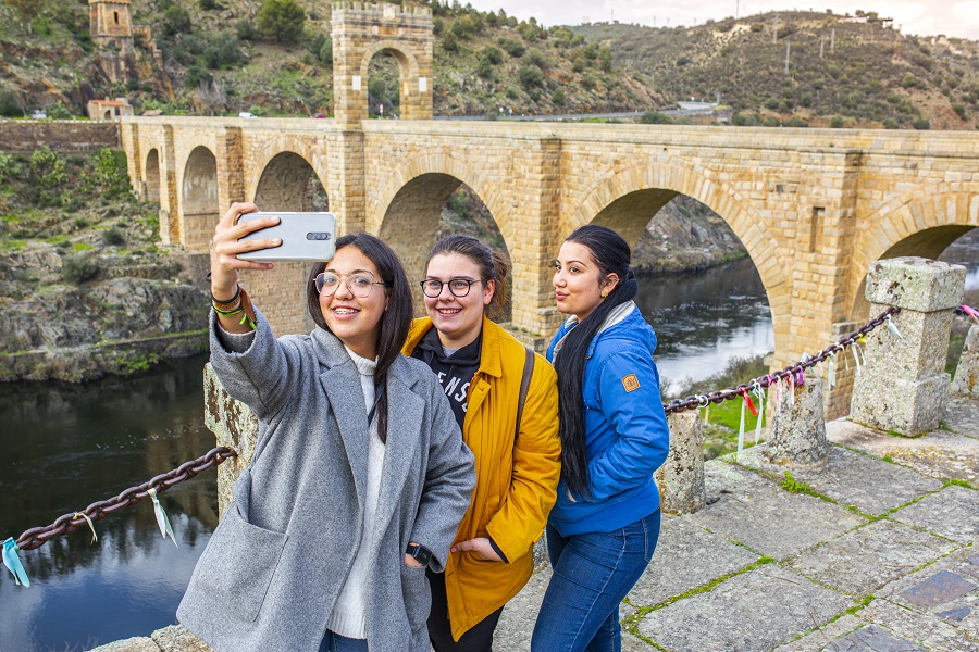 Descubre Cáceres con sus bonos turísticos y solidarios